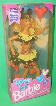 Mattel - Barbie - Disney Fun - Doll